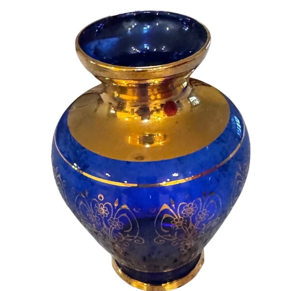 Vintage Cobalt Blue‎ Glass Vase with Gold Encrusted Floral Filigree 5.25in - Picture 8 of 10